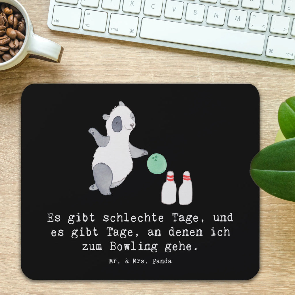 Mauspad Panda Bowling Mousepad, Computer zubehör, Büroausstattung, PC Zubehör, Arbeitszimmer, Mauspad, Einzigartiges Mauspad, Designer Mauspad, Mausunterlage, Mauspad Büro, Geschenk, Sport, Sportart, Hobby, Schenken, Danke, Dankeschön, Auszeichnung, Gewinn, Sportler, Bowling, Bowlen gehen, Bowling Center, Bowlingbahn, Kegelbahn, Kegelausflug, Bowlingausflug, Bowlingparty