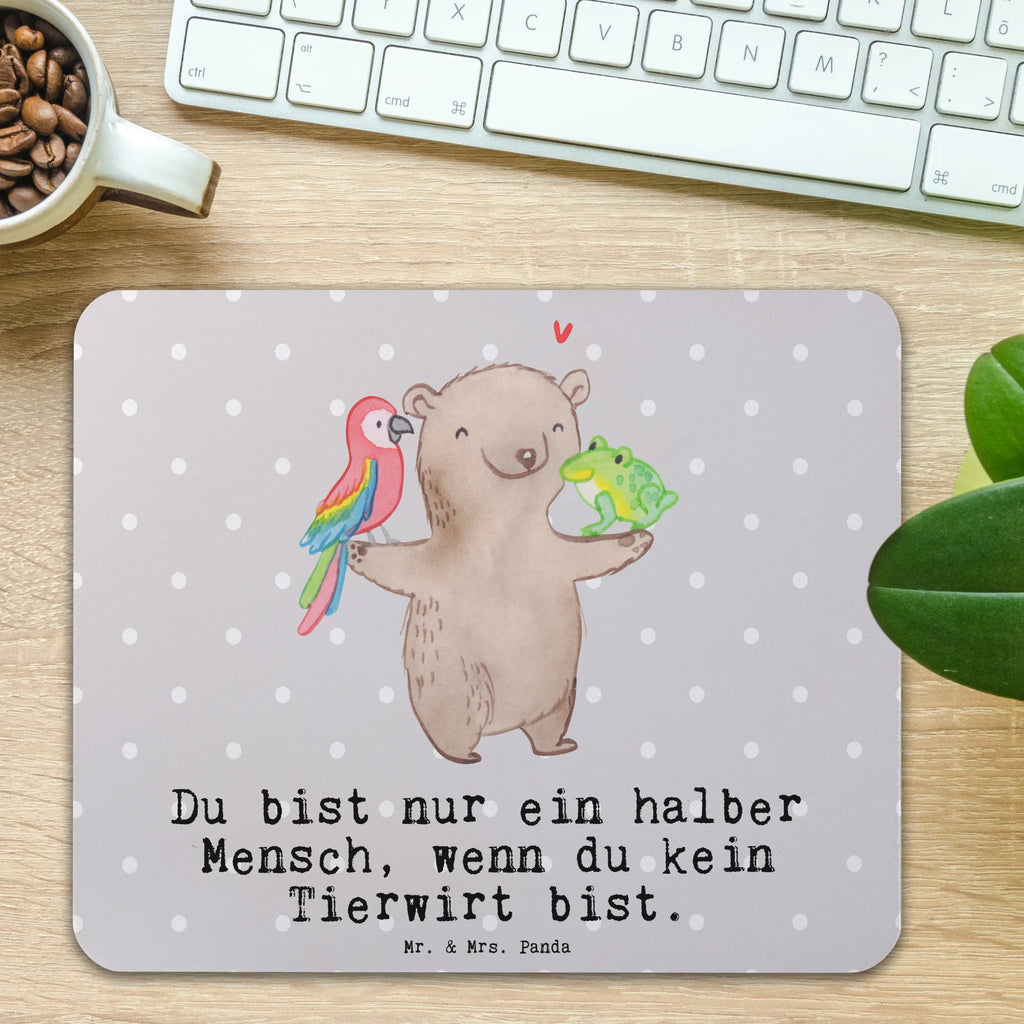 Mauspad Tierwirt mit Herz Mousepad, Computer zubehör, Büroausstattung, PC Zubehör, Arbeitszimmer, Mauspad, Einzigartiges Mauspad, Designer Mauspad, Mausunterlage, Mauspad Büro, Beruf, Ausbildung, Jubiläum, Abschied, Rente, Kollege, Kollegin, Geschenk, Schenken, Arbeitskollege, Mitarbeiter, Firma, Danke, Dankeschön, Landwirt; Bauer, Tierwirt, Agronom, Farmer, Bauernhof