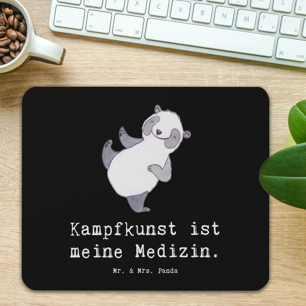 Mauspad Panda Kampfkunst Mousepad, Computer zubehör, Büroausstattung, PC Zubehör, Arbeitszimmer, Mauspad, Einzigartiges Mauspad, Designer Mauspad, Mausunterlage, Mauspad Büro, Geschenk, Sport, Sportart, Hobby, Schenken, Danke, Dankeschön, Auszeichnung, Gewinn, Sportler, Kampfkunst, Kampfsportarten, Selbstverteidigung