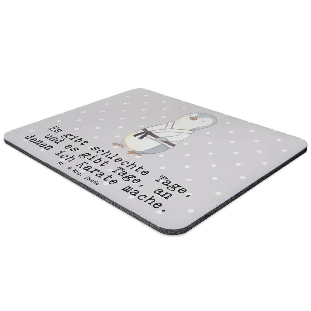 Mauspad Pinguin Karate Mousepad, Computer zubehör, Büroausstattung, PC Zubehör, Arbeitszimmer, Mauspad, Einzigartiges Mauspad, Designer Mauspad, Mausunterlage, Mauspad Büro, Geschenk, Sport, Sportart, Hobby, Schenken, Danke, Dankeschön, Auszeichnung, Gewinn, Sportler, Karate, Kampfsportart, Selbstverteidigung, Kampfkunst, Karate Verein