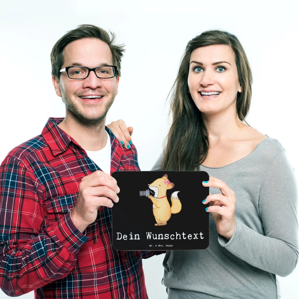 Personalisiertes Mauspad Fotografin mit Herz Personalisiertes Mousepad, Personalisiertes Mouse Pad, Personalisiertes Mauspad, Mauspad mit Namen, Mousepad mit Namen, Mauspad bedrucken, Mousepad bedrucken, Namensaufdruck, selbst bedrucken, Arbeitszimmer Geschenk, Büro Geschenk, Mouse Pad mit Namen, Selbst bedrucken, Individuelles Mauspad, Einzigartiges Mauspad, Mauspad mit Namen gestalten, Beruf, Ausbildung, Jubiläum, Abschied, Rente, Kollege, Kollegin, Geschenk, Schenken, Arbeitskollege, Mitarbeiter, Firma, Danke, Dankeschön, Fotografin, Fotoreporterin, Hobbyfotografin, Hochzeitsfotografin, Fotografie, Profi Fotografin