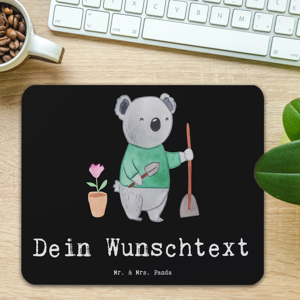 Personalisiertes Mauspad Garten- und Landschaftsbauer mit Herz Personalisiertes Mousepad, Personalisiertes Mouse Pad, Personalisiertes Mauspad, Mauspad mit Namen, Mousepad mit Namen, Mauspad bedrucken, Mousepad bedrucken, Namensaufdruck, selbst bedrucken, Arbeitszimmer Geschenk, Büro Geschenk, Mouse Pad mit Namen, Selbst bedrucken, Individuelles Mauspad, Einzigartiges Mauspad, Mauspad mit Namen gestalten, Beruf, Ausbildung, Jubiläum, Abschied, Rente, Kollege, Kollegin, Geschenk, Schenken, Arbeitskollege, Mitarbeiter, Firma, Danke, Dankeschön, Gärtner, Gartenplaner, Gärtnerei, Gartenbau, Hobbygärtner, Garten- und Landschaftsbauer