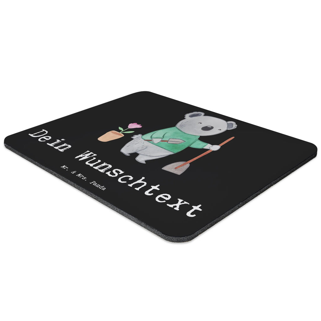 Personalisiertes Mauspad Garten- und Landschaftsbauer mit Herz Personalisiertes Mousepad, Personalisiertes Mouse Pad, Personalisiertes Mauspad, Mauspad mit Namen, Mousepad mit Namen, Mauspad bedrucken, Mousepad bedrucken, Namensaufdruck, selbst bedrucken, Arbeitszimmer Geschenk, Büro Geschenk, Mouse Pad mit Namen, Selbst bedrucken, Individuelles Mauspad, Einzigartiges Mauspad, Mauspad mit Namen gestalten, Beruf, Ausbildung, Jubiläum, Abschied, Rente, Kollege, Kollegin, Geschenk, Schenken, Arbeitskollege, Mitarbeiter, Firma, Danke, Dankeschön, Gärtner, Gartenplaner, Gärtnerei, Gartenbau, Hobbygärtner, Garten- und Landschaftsbauer