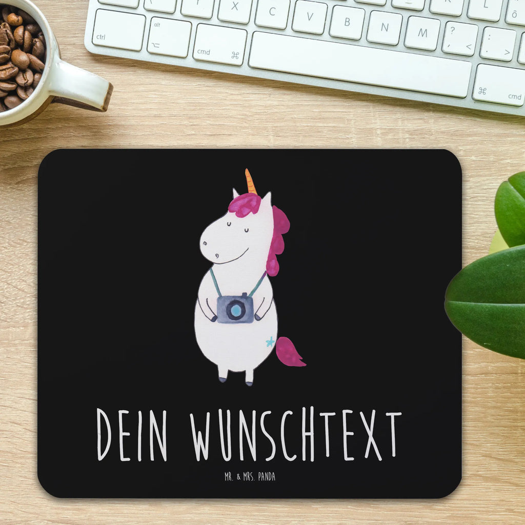 Personalisiertes Mauspad Einhorn Fotograf Personalisiertes Mousepad, Personalisiertes Mouse Pad, Personalisiertes Mauspad, Mauspad mit Namen, Mousepad mit Namen, Mauspad bedrucken, Mousepad bedrucken, Namensaufdruck, selbst bedrucken, Arbeitszimmer Geschenk, Büro Geschenk, Mouse Pad mit Namen, Selbst bedrucken, Individuelles Mauspad, Einzigartiges Mauspad, Mauspad mit Namen gestalten, Einhorn, Einhörner, Einhorn Deko, Unicorn, Fotograf, Fotografie, Kamera, Reisen, Weltreise, Weltenbummler, Urlaub, Tourist, Kurztrip, Reise, Städtereise