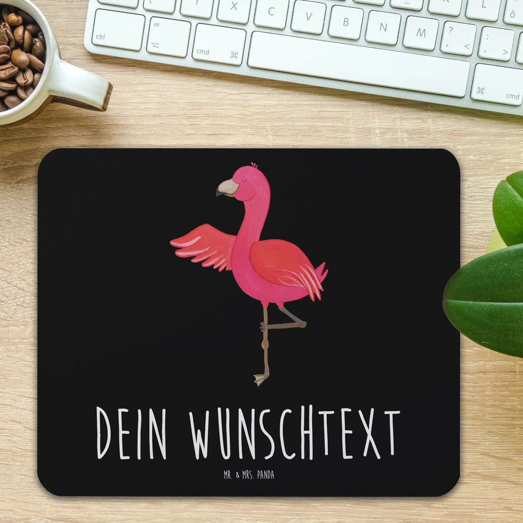 Personalisiertes Mauspad Flamingo Yoga Personalisiertes Mousepad, Personalisiertes Mouse Pad, Personalisiertes Mauspad, Mauspad mit Namen, Mousepad mit Namen, Mauspad bedrucken, Mousepad bedrucken, Namensaufdruck, selbst bedrucken, Arbeitszimmer Geschenk, Büro Geschenk, Mouse Pad mit Namen, Selbst bedrucken, Individuelles Mauspad, Einzigartiges Mauspad, Mauspad mit Namen gestalten, Flamingo, Vogel, Yoga, Namaste, Achtsamkeit, Yoga-Übung, Entspannung, Ärger, Aufregen, Tiefenentspannung