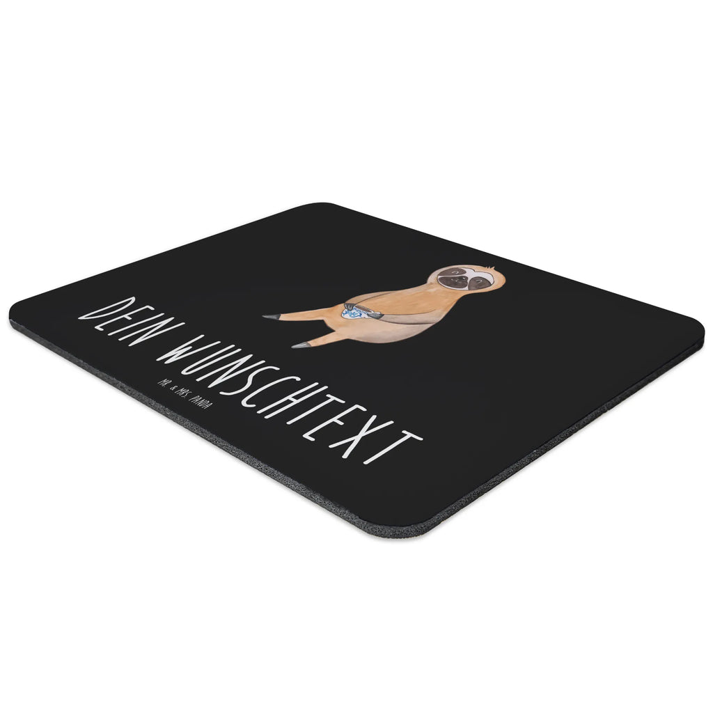 Personalisiertes Mauspad Faultier Kaffee Personalisiertes Mousepad, Personalisiertes Mouse Pad, Personalisiertes Mauspad, Mauspad mit Namen, Mousepad mit Namen, Mauspad bedrucken, Mousepad bedrucken, Namensaufdruck, selbst bedrucken, Arbeitszimmer Geschenk, Büro Geschenk, Mouse Pad mit Namen, Selbst bedrucken, Individuelles Mauspad, Einzigartiges Mauspad, Mauspad mit Namen gestalten, Faultier, Faultier Geschenk, Faultier Deko, Faultiere, faul, Lieblingstier, Kaffee, erster Kaffee, Morgenmuffel, Frühaufsteher, Kaffeetasse, Genießer, Coffee, Kaffeegetränk