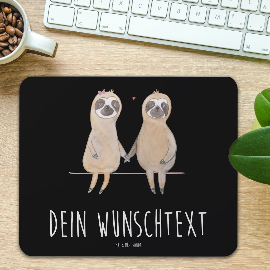 Personalisiertes Mauspad Faultier Pärchen Personalisiertes Mousepad, Personalisiertes Mouse Pad, Personalisiertes Mauspad, Mauspad mit Namen, Mousepad mit Namen, Mauspad bedrucken, Mousepad bedrucken, Namensaufdruck, selbst bedrucken, Arbeitszimmer Geschenk, Büro Geschenk, Mouse Pad mit Namen, Selbst bedrucken, Individuelles Mauspad, Einzigartiges Mauspad, Mauspad mit Namen gestalten, Faultier, Faultier Geschenk, Faultier Deko, Faultiere, faul, Lieblingstier, Liebe, Liebespaar, Faultierliebe, Faultierpärchen, verliebt, verlobt, gemeinsam, relaxen, Pärchen, Beziehung, Langsamkeit