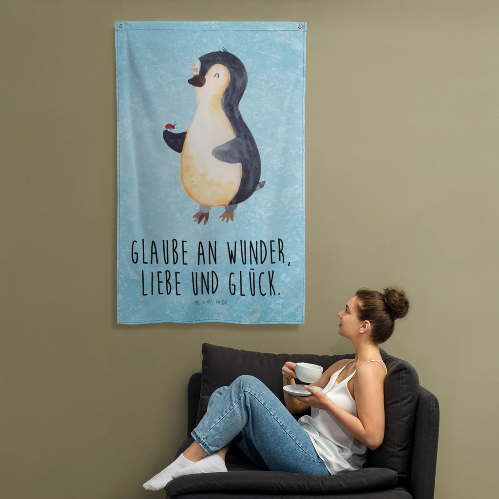 Wandteppich Pinguin Marienkäfer Wandbehang, Dekoration, Boho, Wandteppich, Wandtuch, Wanddeko, Tapisserie, Tapestry, Wandbild, Textil-Kunst, Schmuck-Wandbehang, Wand Deko, Kinderzimmer, Kinderzimmer Wand, Kinderzimmer Deko, Kinderzimmer Wanddeko, Pinguin, Pinguine, Marienkäfer, Liebe, Wunder, Glück, Freude, Lebensfreude