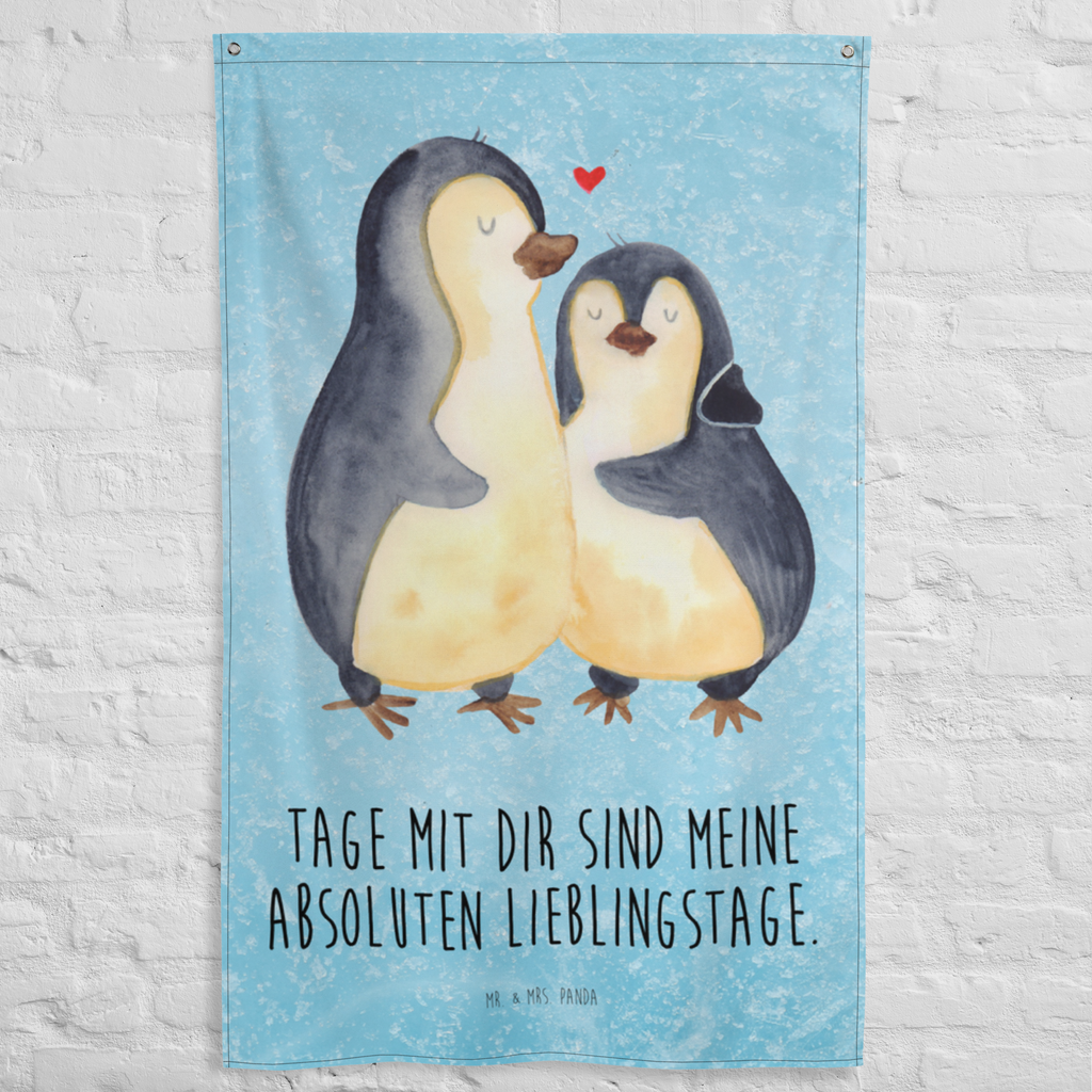 Wandteppich Pinguin umarmend Wandbehang, Dekoration, Boho, Wandteppich, Wandtuch, Wanddeko, Tapisserie, Tapestry, Wandbild, Textil-Kunst, Schmuck-Wandbehang, Wand Deko, Kinderzimmer, Kinderzimmer Wand, Kinderzimmer Deko, Kinderzimmer Wanddeko, Pinguin, Liebe, Liebespaar, Liebesbeweis, Liebesgeschenk, Verlobung, Jahrestag, Hochzeitstag, Hochzeit, Hochzeitsgeschenk