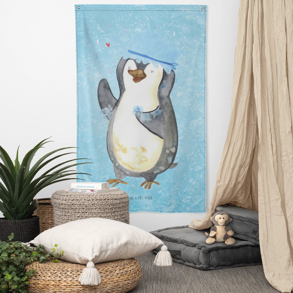 Wandteppich Pinguin duscht Wandbehang, Dekoration, Boho, Wandteppich, Wandtuch, Wanddeko, Tapisserie, Tapestry, Wandbild, Textil-Kunst, Schmuck-Wandbehang, Wand Deko, Kinderzimmer, Kinderzimmer Wand, Kinderzimmer Deko, Kinderzimmer Wanddeko, Pinguin, Pinguine, Dusche, duschen, Lebensmotto, Motivation, Neustart, Neuanfang, glücklich sein