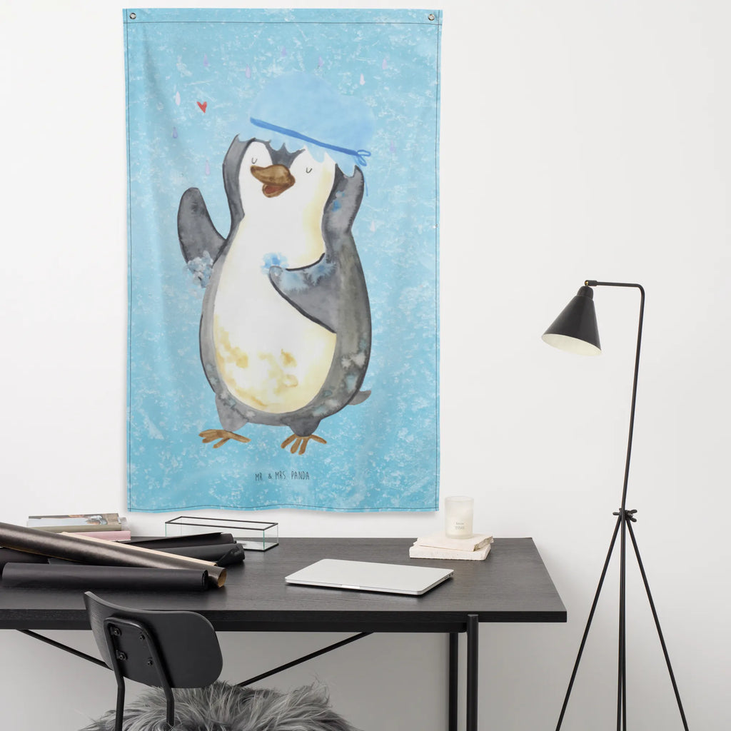 Wandteppich Pinguin duscht Wandbehang, Dekoration, Boho, Wandteppich, Wandtuch, Wanddeko, Tapisserie, Tapestry, Wandbild, Textil-Kunst, Schmuck-Wandbehang, Wand Deko, Kinderzimmer, Kinderzimmer Wand, Kinderzimmer Deko, Kinderzimmer Wanddeko, Pinguin, Pinguine, Dusche, duschen, Lebensmotto, Motivation, Neustart, Neuanfang, glücklich sein