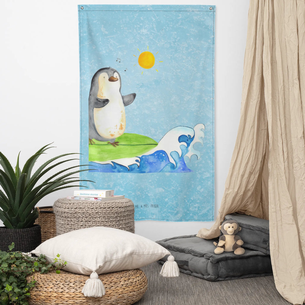 Wandteppich Pinguin Surfer Wandbehang, Dekoration, Boho, Wandteppich, Wandtuch, Wanddeko, Tapisserie, Tapestry, Wandbild, Textil-Kunst, Schmuck-Wandbehang, Wand Deko, Kinderzimmer, Kinderzimmer Wand, Kinderzimmer Deko, Kinderzimmer Wanddeko, Pinguin, Pinguine, surfen, Surfer, Hawaii, Urlaub, Wellen, Wellen reiten, Portugal