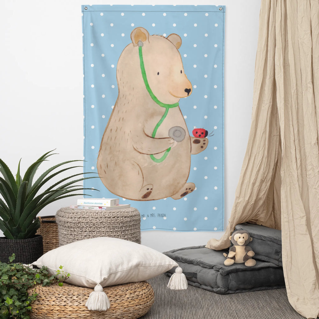 Wandteppich Bär Arzt Wandbehang, Dekoration, Boho, Wandteppich, Wandtuch, Wanddeko, Tapisserie, Tapestry, Wandbild, Textil-Kunst, Schmuck-Wandbehang, Wand Deko, Kinderzimmer, Kinderzimmer Wand, Kinderzimmer Deko, Kinderzimmer Wanddeko, Bär, Teddy, Teddybär, Arzt, Ärztin, Doktor, Professor, Doktorin, Professorin