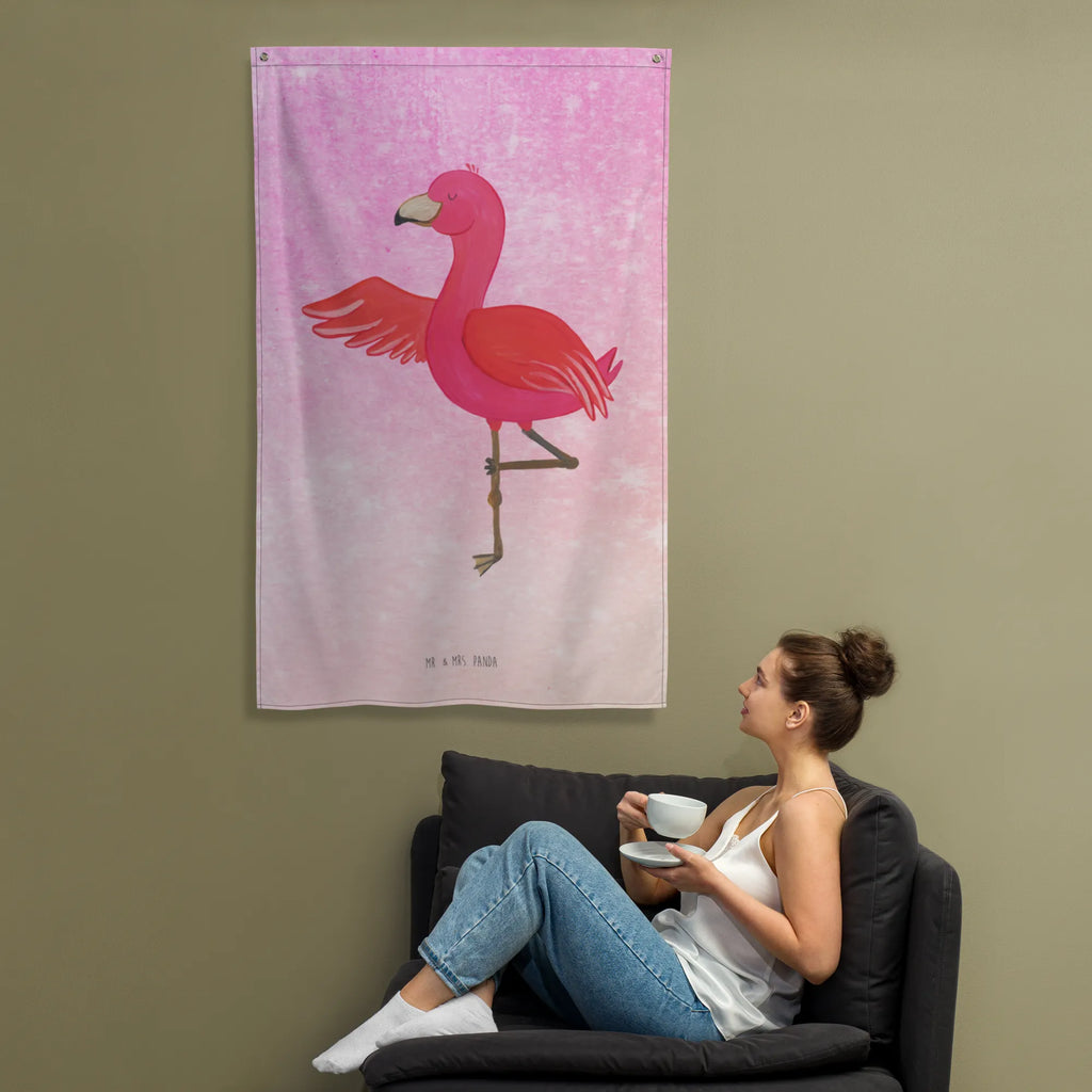 Wandteppich Flamingo Yoga Wandbehang, Dekoration, Boho, Wandteppich, Wandtuch, Wanddeko, Tapisserie, Tapestry, Wandbild, Textil-Kunst, Schmuck-Wandbehang, Wand Deko, Kinderzimmer, Kinderzimmer Wand, Kinderzimmer Deko, Kinderzimmer Wanddeko, Flamingo, Vogel, Yoga, Namaste, Achtsamkeit, Yoga-Übung, Entspannung, Ärger, Aufregen, Tiefenentspannung