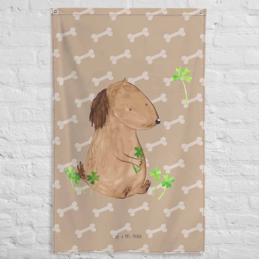 Wandteppich Hund Kleeblatt Wandbehang, Dekoration, Boho, Wandteppich, Wandtuch, Wanddeko, Tapisserie, Tapestry, Wandbild, Textil-Kunst, Schmuck-Wandbehang, Wand Deko, Kinderzimmer, Kinderzimmer Wand, Kinderzimmer Deko, Kinderzimmer Wanddeko, Hund, Hundemotiv, Haustier, Hunderasse, Tierliebhaber, Hundebesitzer, Sprüche, Kleeblatt, Glück, Tagträume, Motivation, Neuanfang, Geschenk, Glücksbringer, Selbstliebe, Achtsamkeit