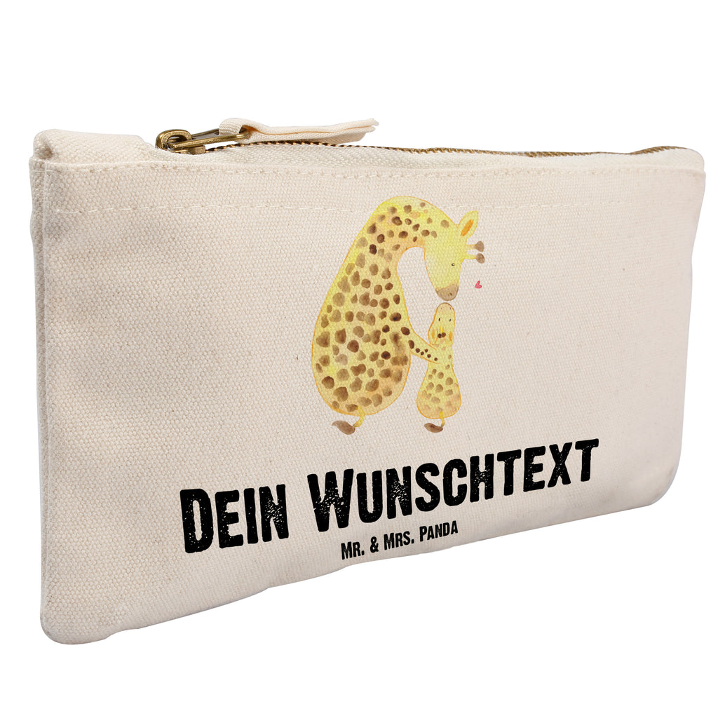 Personalisierte Schminktasche Giraffe mit Kind Personalisierte Schminktasche, Personalisierte Kosmetiktasche, Personalisierter Kosmetikbeutel, Personalisiertes Stiftemäppchen, Personalisiertes Etui, Personalisierte Federmappe, Personalisierte Makeup Bag, Personalisiertes Schminketui, Personalisiertes Kosmetiketui, Personalisiertes Schlamperetui, Schminktasche mit Namen, Kosmetiktasche mit Namen, Kosmetikbeutel mit Namen, Stiftemäppchen mit Namen, Etui mit Namen, Federmappe mit Namen, Makeup Bg mit Namen, Schminketui mit Namen, Kosmetiketui mit Namen, Schlamperetui mit Namen, Schminktasche personalisieren, Schminktasche bedrucken, Schminktasche selbst gestalten, Afrika, Wildtiere, Giraffe, Kind, Mutter, Mama, Tochter, Sohn, Lieblingsmensch