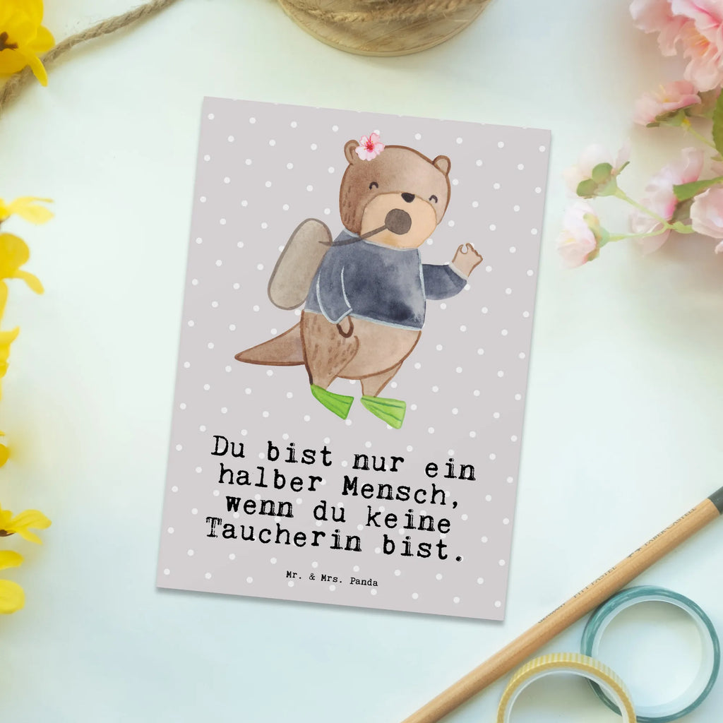 Postkarte Taucherin mit Herz Postkarte, Karte, Geschenkkarte, Grußkarte, Einladung, Ansichtskarte, Geburtstagskarte, Einladungskarte, Dankeskarte, Ansichtskarten, Einladung Geburtstag, Einladungskarten Geburtstag, Beruf, Ausbildung, Jubiläum, Abschied, Rente, Kollege, Kollegin, Geschenk, Schenken, Arbeitskollege, Mitarbeiter, Firma, Danke, Dankeschön