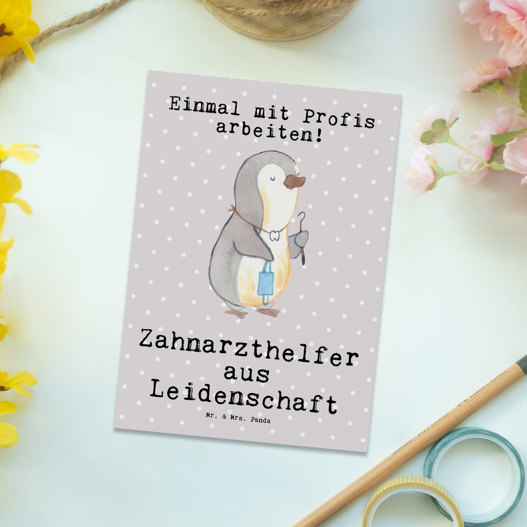 Postkarte Zahnarzthelfer Leidenschaft Postkarte, Karte, Geschenkkarte, Grußkarte, Einladung, Ansichtskarte, Geburtstagskarte, Einladungskarte, Dankeskarte, Ansichtskarten, Einladung Geburtstag, Einladungskarten Geburtstag, Beruf, Ausbildung, Jubiläum, Abschied, Rente, Kollege, Kollegin, Geschenk, Schenken, Arbeitskollege, Mitarbeiter, Firma, Danke, Dankeschön