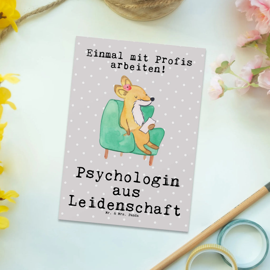 Postkarte Psychologin aus Leidenschaft Postkarte, Karte, Geschenkkarte, Grußkarte, Einladung, Ansichtskarte, Geburtstagskarte, Einladungskarte, Dankeskarte, Ansichtskarten, Einladung Geburtstag, Einladungskarten Geburtstag, Beruf, Ausbildung, Jubiläum, Abschied, Rente, Kollege, Kollegin, Geschenk, Schenken, Arbeitskollege, Mitarbeiter, Firma, Danke, Dankeschön