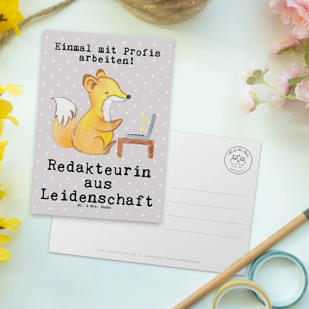 Postkarte Redakteurin aus Leidenschaft Postkarte, Karte, Geschenkkarte, Grußkarte, Einladung, Ansichtskarte, Geburtstagskarte, Einladungskarte, Dankeskarte, Ansichtskarten, Einladung Geburtstag, Einladungskarten Geburtstag, Beruf, Ausbildung, Jubiläum, Abschied, Rente, Kollege, Kollegin, Geschenk, Schenken, Arbeitskollege, Mitarbeiter, Firma, Danke, Dankeschön, Online, Redakteurin, Referentin, Journalistin