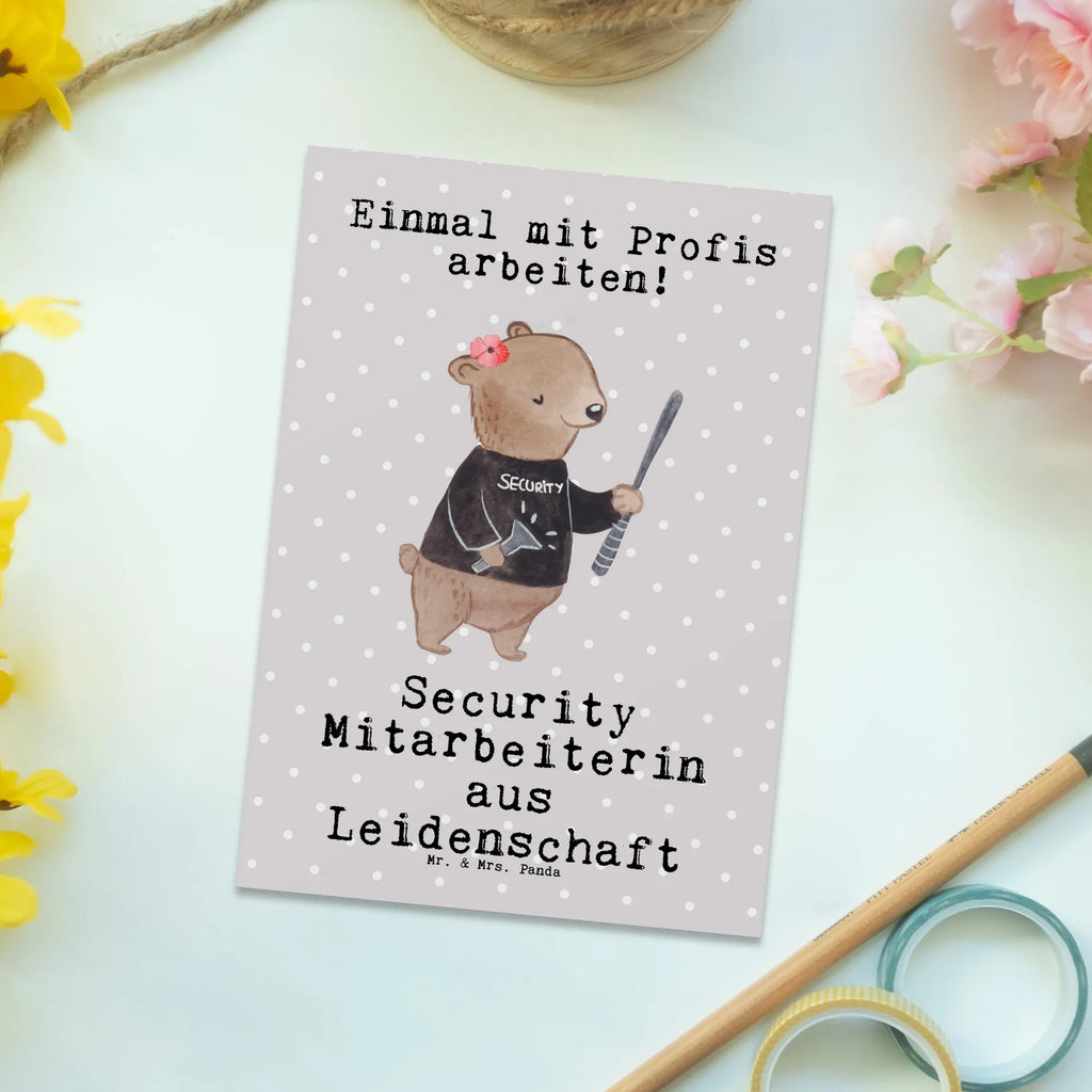 Postkarte Security Mitarbeiterin Leidenschaft Postkarte, Karte, Geschenkkarte, Grußkarte, Einladung, Ansichtskarte, Geburtstagskarte, Einladungskarte, Dankeskarte, Ansichtskarten, Einladung Geburtstag, Einladungskarten Geburtstag, Beruf, Ausbildung, Jubiläum, Abschied, Rente, Kollege, Kollegin, Geschenk, Schenken, Arbeitskollege, Mitarbeiter, Firma, Danke, Dankeschön