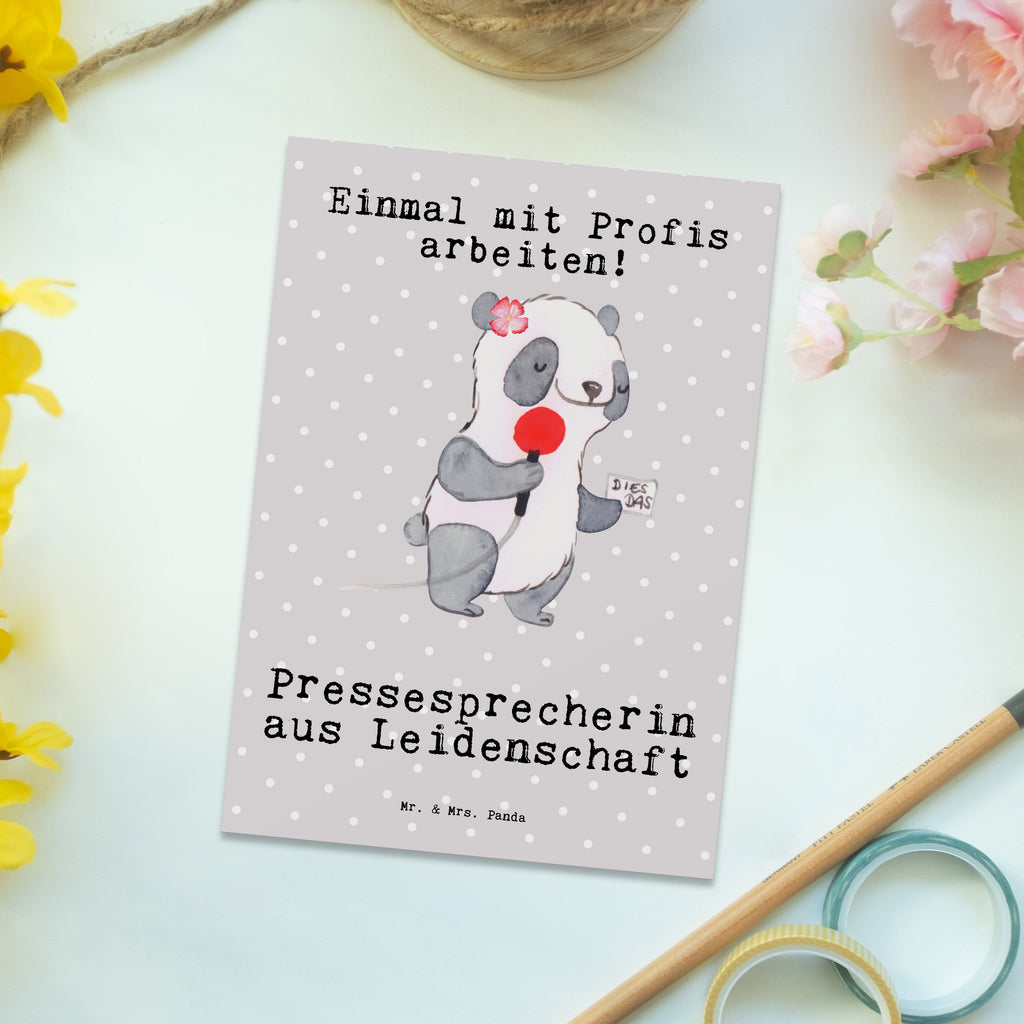 Postkarte Pressesprecherin aus Leidenschaft Postkarte, Karte, Geschenkkarte, Grußkarte, Einladung, Ansichtskarte, Geburtstagskarte, Einladungskarte, Dankeskarte, Ansichtskarten, Einladung Geburtstag, Einladungskarten Geburtstag, Beruf, Ausbildung, Jubiläum, Abschied, Rente, Kollege, Kollegin, Geschenk, Schenken, Arbeitskollege, Mitarbeiter, Firma, Danke, Dankeschön