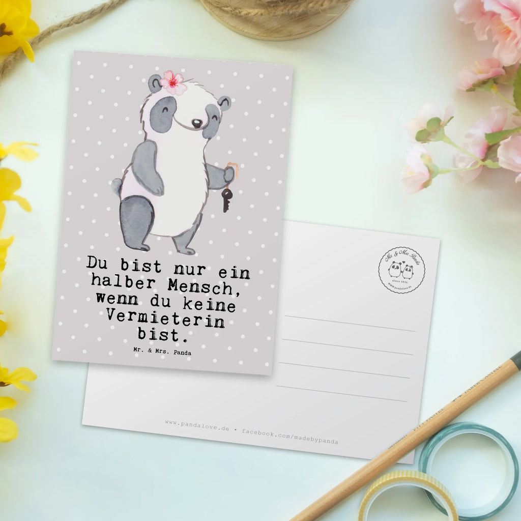 Postkarte Vermieterin mit Herz Postkarte, Karte, Geschenkkarte, Grußkarte, Einladung, Ansichtskarte, Geburtstagskarte, Einladungskarte, Dankeskarte, Ansichtskarten, Einladung Geburtstag, Einladungskarten Geburtstag, Beruf, Ausbildung, Jubiläum, Abschied, Rente, Kollege, Kollegin, Geschenk, Schenken, Arbeitskollege, Mitarbeiter, Firma, Danke, Dankeschön