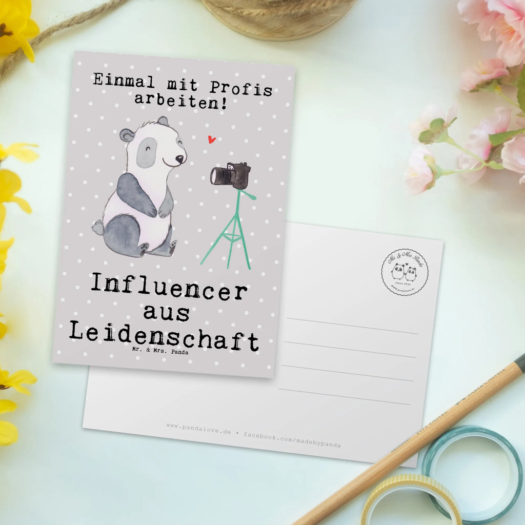 Postkarte Influencer Leidenschaft Postkarte, Karte, Geschenkkarte, Grußkarte, Einladung, Ansichtskarte, Geburtstagskarte, Einladungskarte, Dankeskarte, Ansichtskarten, Einladung Geburtstag, Einladungskarten Geburtstag, Beruf, Ausbildung, Jubiläum, Abschied, Rente, Kollege, Kollegin, Geschenk, Schenken, Arbeitskollege, Mitarbeiter, Firma, Danke, Dankeschön