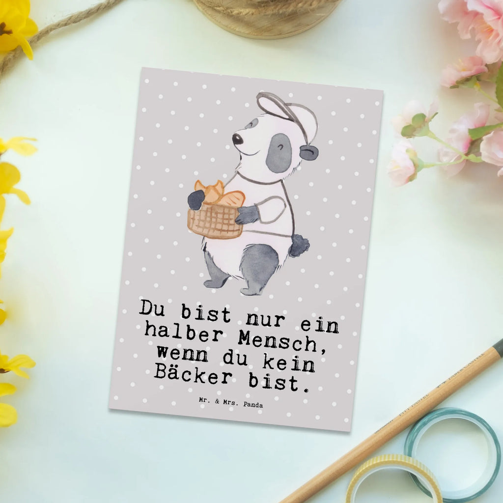 Postkarte Bäcker mit Herz Postkarte, Karte, Geschenkkarte, Grußkarte, Einladung, Ansichtskarte, Geburtstagskarte, Einladungskarte, Dankeskarte, Ansichtskarten, Einladung Geburtstag, Einladungskarten Geburtstag, Beruf, Ausbildung, Jubiläum, Abschied, Rente, Kollege, Kollegin, Geschenk, Schenken, Arbeitskollege, Mitarbeiter, Firma, Danke, Dankeschön, Bäcker, Konditor, Brotbäcker, Bäckerei, Backstube, Bäckerladen, Brotmanufaktur