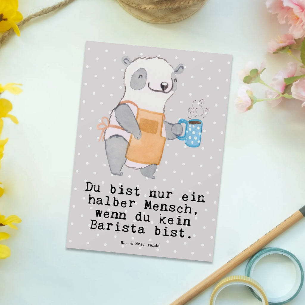 Postkarte Barista mit Herz Postkarte, Karte, Geschenkkarte, Grußkarte, Einladung, Ansichtskarte, Geburtstagskarte, Einladungskarte, Dankeskarte, Ansichtskarten, Einladung Geburtstag, Einladungskarten Geburtstag, Beruf, Ausbildung, Jubiläum, Abschied, Rente, Kollege, Kollegin, Geschenk, Schenken, Arbeitskollege, Mitarbeiter, Firma, Danke, Dankeschön, Barista, Eröffnung Cafe, Kaffee