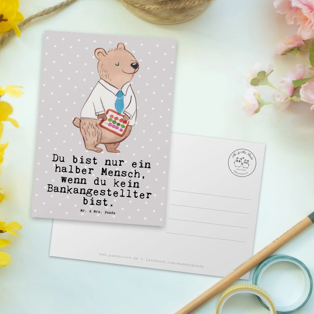 Postkarte Bankangestellter Herz Postkarte, Karte, Geschenkkarte, Grußkarte, Einladung, Ansichtskarte, Geburtstagskarte, Einladungskarte, Dankeskarte, Ansichtskarten, Einladung Geburtstag, Einladungskarten Geburtstag, Beruf, Ausbildung, Jubiläum, Abschied, Rente, Kollege, Kollegin, Geschenk, Schenken, Arbeitskollege, Mitarbeiter, Firma, Danke, Dankeschön, Bankangestellter, Bankfachmann, Bänker, Bankberater