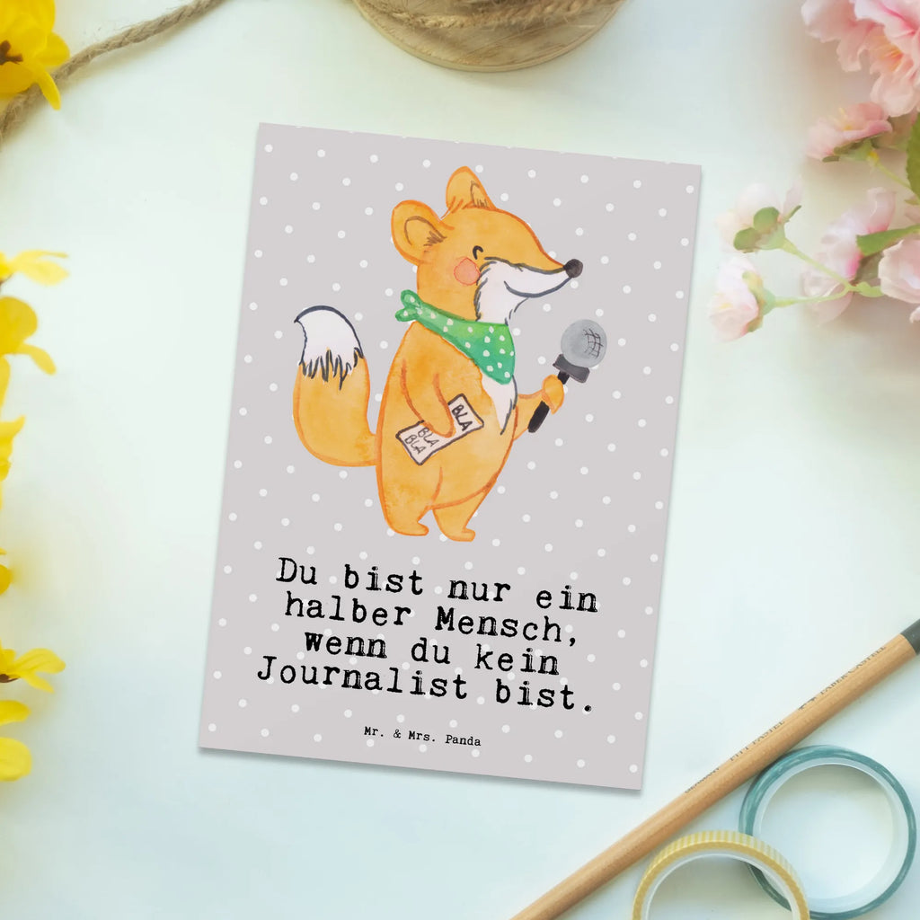 Postkarte Journalist mit Herz Postkarte, Karte, Geschenkkarte, Grußkarte, Einladung, Ansichtskarte, Geburtstagskarte, Einladungskarte, Dankeskarte, Ansichtskarten, Einladung Geburtstag, Einladungskarten Geburtstag, Beruf, Ausbildung, Jubiläum, Abschied, Rente, Kollege, Kollegin, Geschenk, Schenken, Arbeitskollege, Mitarbeiter, Firma, Danke, Dankeschön, Journalist, Reporter, Redakteur, Pressebüro, Studium