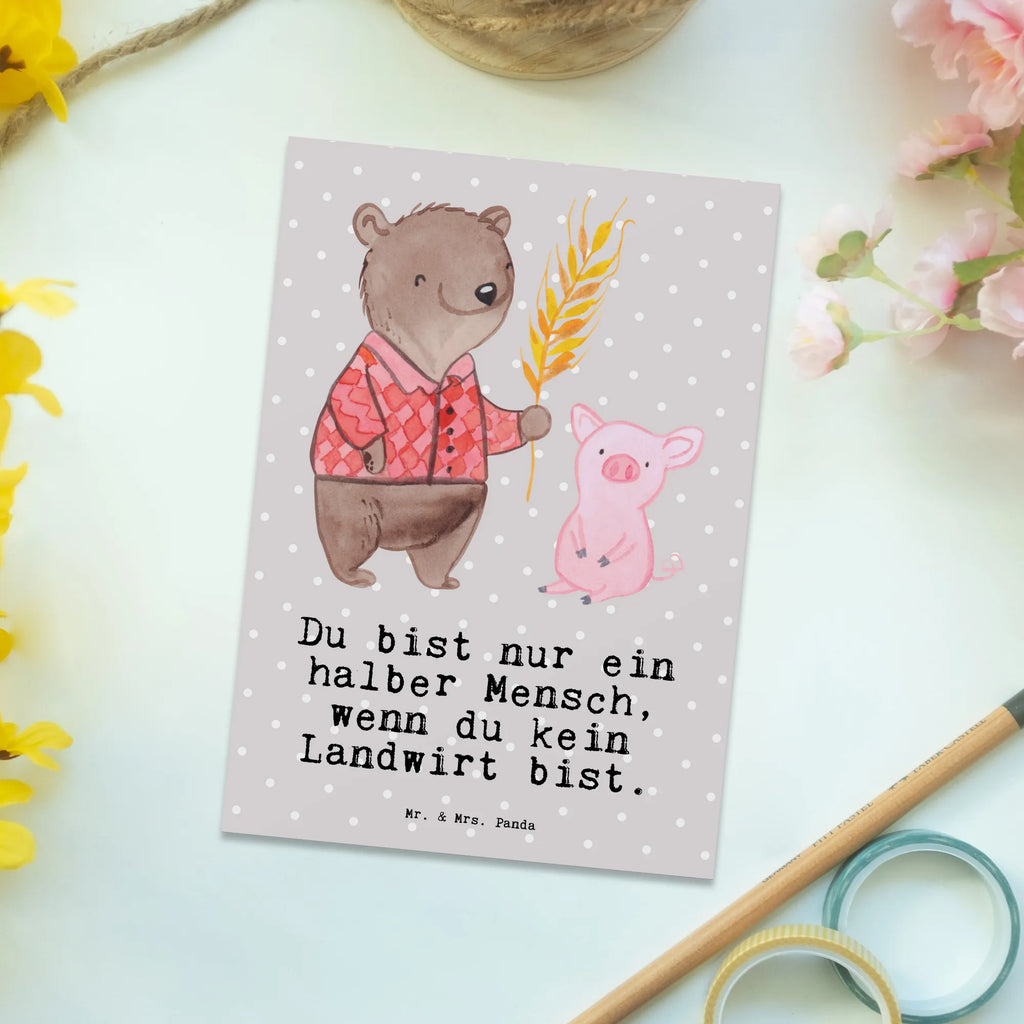 Postkarte Landwirt mit Herz Postkarte, Karte, Geschenkkarte, Grußkarte, Einladung, Ansichtskarte, Geburtstagskarte, Einladungskarte, Dankeskarte, Ansichtskarten, Einladung Geburtstag, Einladungskarten Geburtstag, Beruf, Ausbildung, Jubiläum, Abschied, Rente, Kollege, Kollegin, Geschenk, Schenken, Arbeitskollege, Mitarbeiter, Firma, Danke, Dankeschön, Landwirt; Bauer, Tierwirt, Agronom, Farmer, Bauernhof