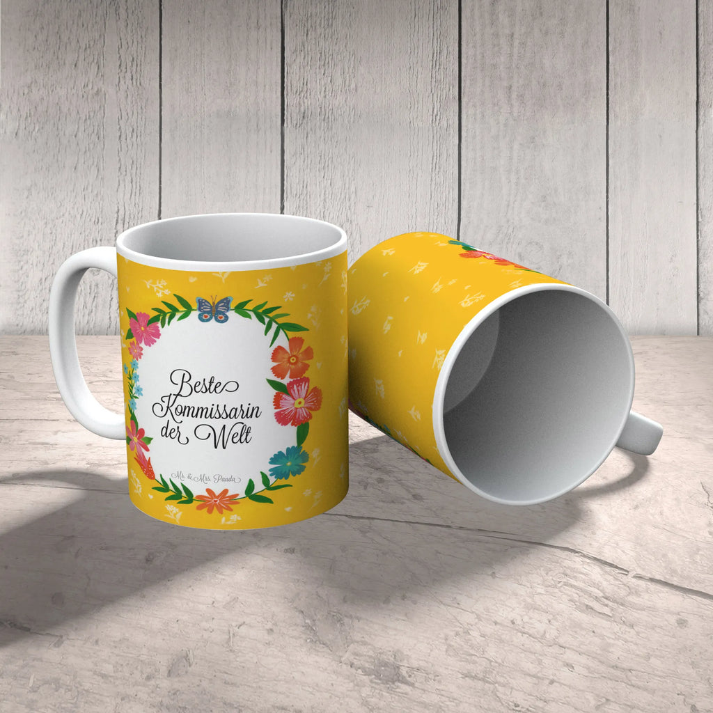 Tasse Design Frame Happy Girls Kommissarin Tasse, Kaffeetasse, Teetasse, Becher, Kaffeebecher, Teebecher, Keramiktasse, Porzellantasse, Büro Tasse, Geschenk Tasse, Tasse Sprüche, Tasse Motive, Kaffeetassen, Tasse bedrucken, Designer Tasse, Cappuccino Tassen, Schöne Teetassen, Geschenk