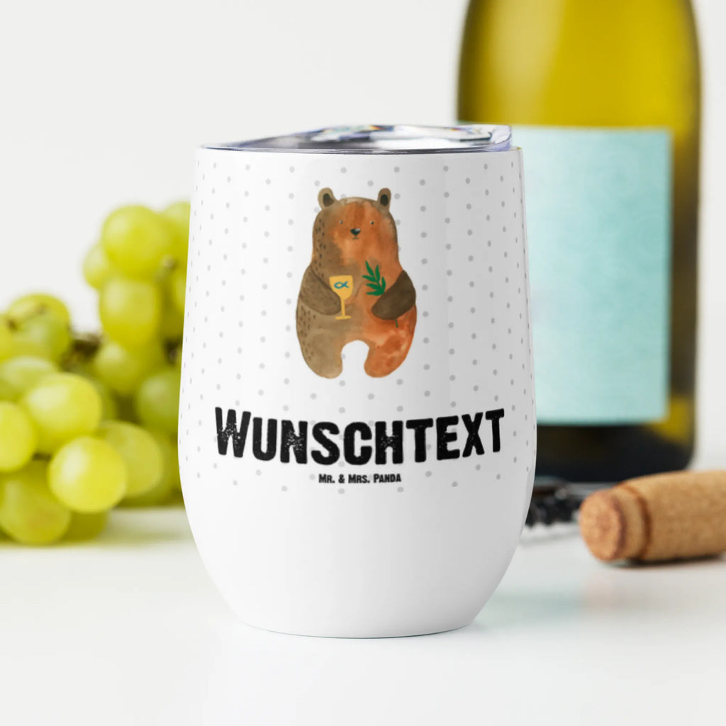 Personalisierter Weinbecher Konfirmation-Bär Personalisierter Weinbecher, Personalisierter Glühwein Becher, Heißgetränke, Personalisierter Trinkbecher, Personalisierter Weinkelch, Personalisiertes Weingläser, hochwertiger Weinbecher, Weinbecher Reisen, Weinbecher unterwegs, Personalisertes Sommerglas, mit Namen, Wunschtext, Personalisierung, selbst bedrucken, Personalisiertes Weinglas, Bär, Teddy, Teddybär, Konfirmation, Kirche, evangelisch, Gottesdienst