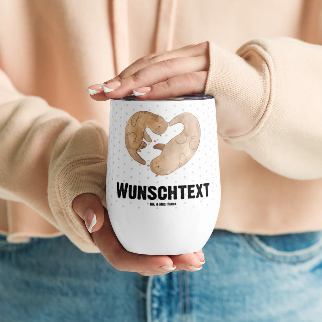 Personalisierter Weinbecher Otter Herz Personalisierter Weinbecher, Personalisierter Glühwein Becher, Heißgetränke, Personalisierter Trinkbecher, Personalisierter Weinkelch, Personalisiertes Weingläser, hochwertiger Weinbecher, Weinbecher Reisen, Weinbecher unterwegs, Personalisertes Sommerglas, mit Namen, Wunschtext, Personalisierung, selbst bedrucken, Personalisiertes Weinglas, Otter, Fischotter, Seeotter, Liebe, Herz, Liebesbeweis, Liebesgeschenk, Bessere Hälfte, Love you, Jahrestag, Hochzeitstag, Verlobung, gemeinsames Leben