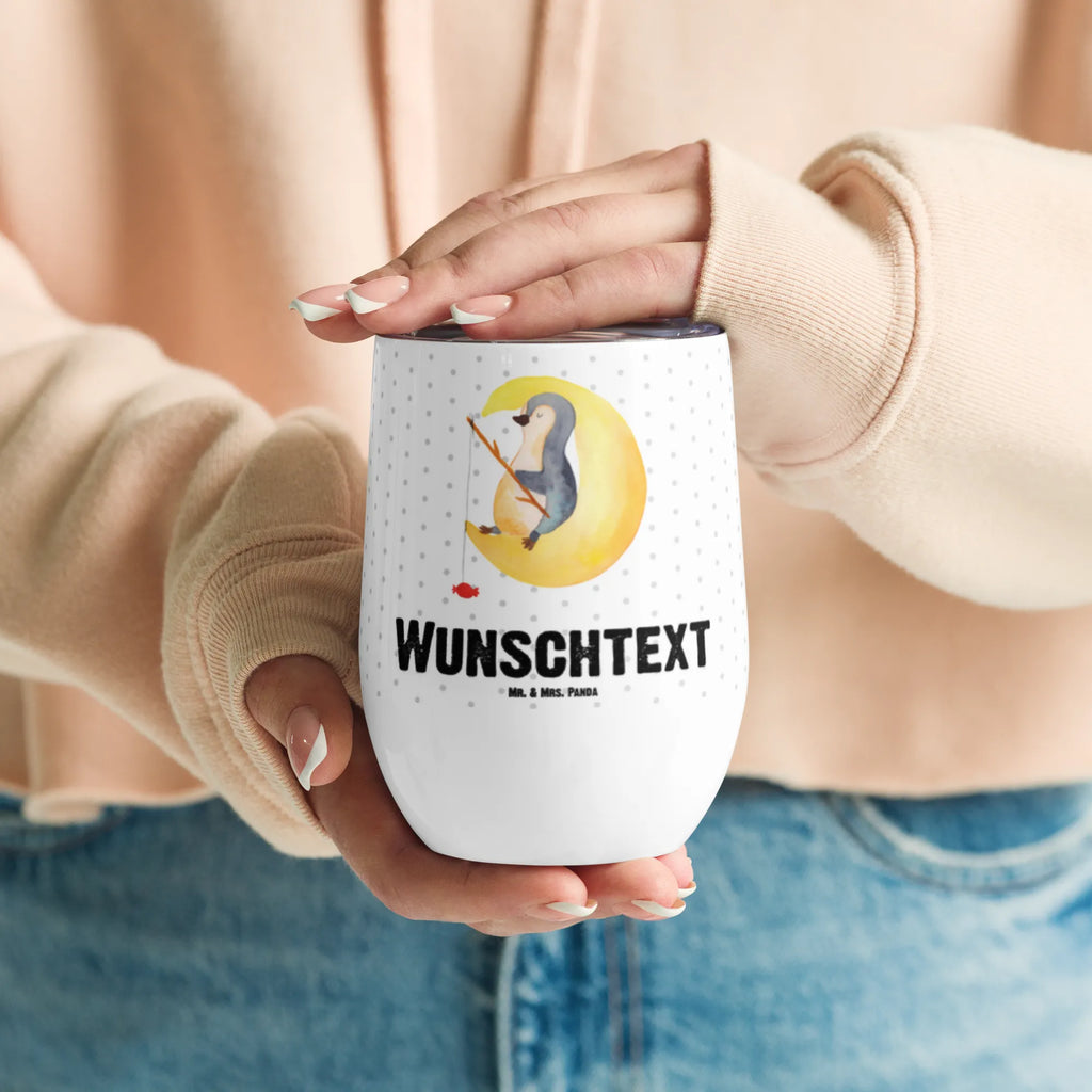 Personalisierter Weinbecher Pinguin Mond Personalisierter Weinbecher, Personalisierter Glühwein Becher, Heißgetränke, Personalisierter Trinkbecher, Personalisierter Weinkelch, Personalisiertes Weingläser, hochwertiger Weinbecher, Weinbecher Reisen, Weinbecher unterwegs, Personalisertes Sommerglas, mit Namen, Wunschtext, Personalisierung, selbst bedrucken, Personalisiertes Weinglas, Pinguin, Pinguine, Spruch, schlafen, Nachtruhe, Einschlafen, Schlafzimmer, Schlafstörungen, Gästezimmer