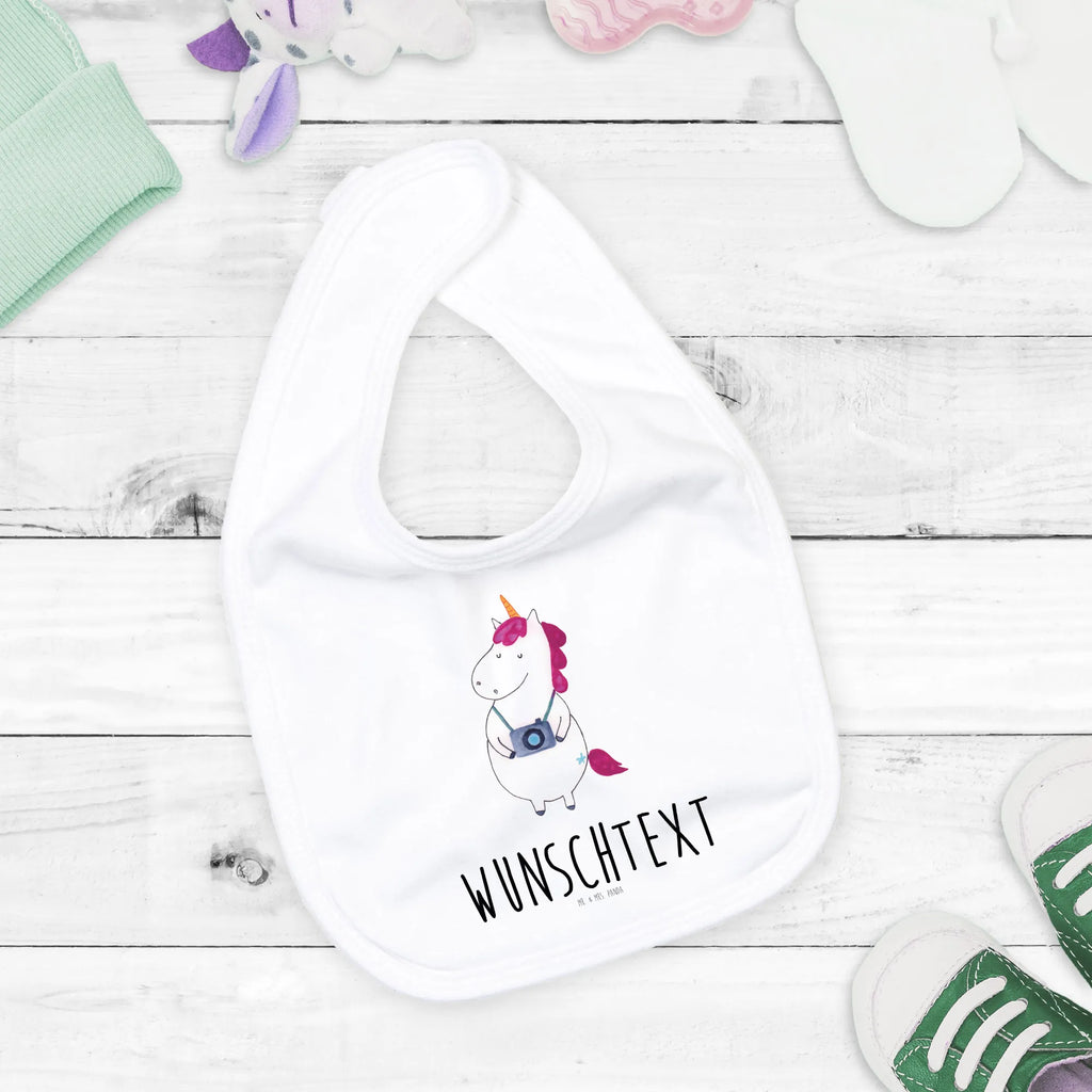 Personalisiertes Babylätzchen Einhorn Fotograf Baby, Personalisiertes Lätzchen, Personalisiertes Spucktuch, Personalisiertes Sabberlätzchen, Personalisiertes Klettlätzchen, Personalisiertes Baby-Lätzchen, KPersonalisiertes Kinderlätzchen, Personalisiertes Geburt Geschenk, Geschenkidee Geburt, Personalisiertes Baby-Spucktuch, Personalisierter Baby-Kleckschutz, Personalisiertes Babyparty Geschenk, Personalisiertes Lätzchen für Babys, Lätzchen mit Namen, Spucktuch mit Namen, Sabberlätzchen mit Namen, Klettlätzchen mit Namen, Baby-Lätzchen mit Namen, Kinderlätzchen mit Namen, Geburt Geschenk mit Namen, Geschenkidee Geburt mit Namen, Baby-Spucktuch mit Namen, Baby-Kleckschutz, Babyparty Geschenk mit Namen, Lätzchen für Babys mit Namen, Selbst gestalten, Wunschnamen, Babylätzchen Bedrucken, Einhorn, Einhörner, Einhorn Deko, Pegasus, Unicorn, Fotograf, Fotografie, Kamera, Reisen, Weltreise, Weltenbummler, Urlaub, Tourist, Kurztrip, Reise, Städtereise