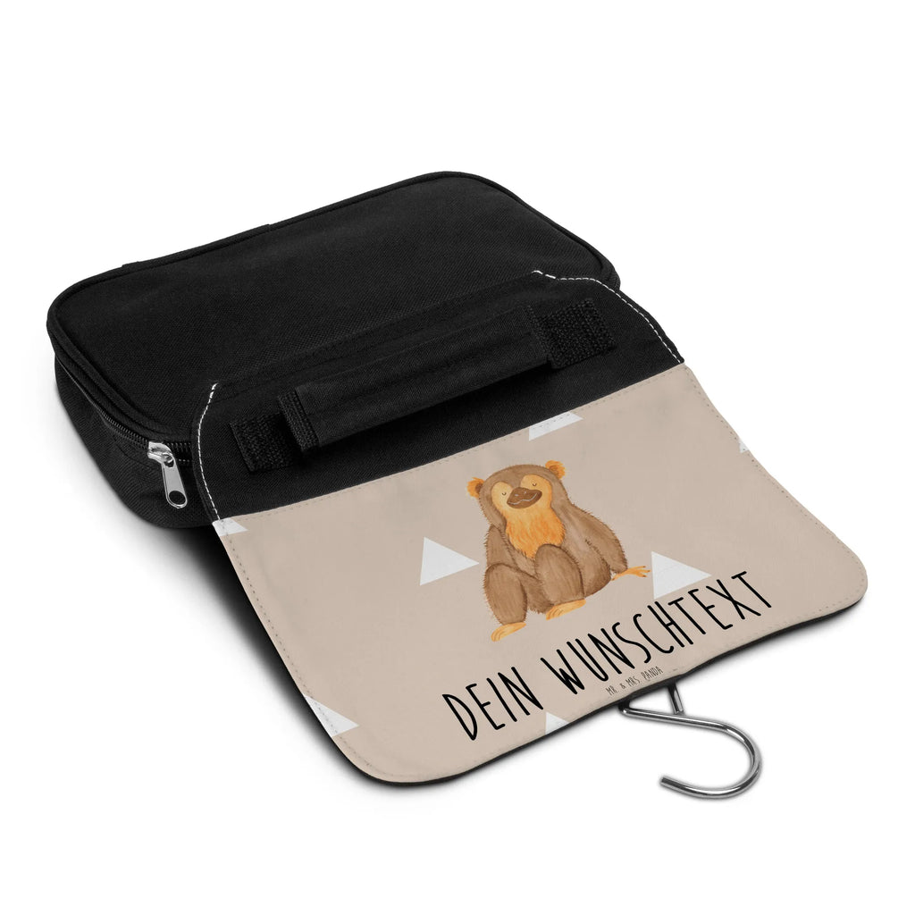 Personalisierter Kulturbeutel Affe Personalisierter Kulturbeutel, Personalisierte Waschtasche, Personalisierte Kosmetiktasche, Damen, Herren, Personalisierte Aufbewahrungstasche, Personalisierte Schminktasche, Personalisierter Kosmetikbeutel, Personalisierter Organizer, Personalisierte Kulturtasche, Personalisierte Schminkutensil, Personalisierung, Wunschtext, Wunschname, Selbst bedrucken, Kulturbeutel mit Namen, Afrika, Wildtiere, Affe, Äffchen, Affen, Selbstliebe, Respekt, Motivation, Selbstachtung, Liebe, Selbstbewusstsein, Selfcare