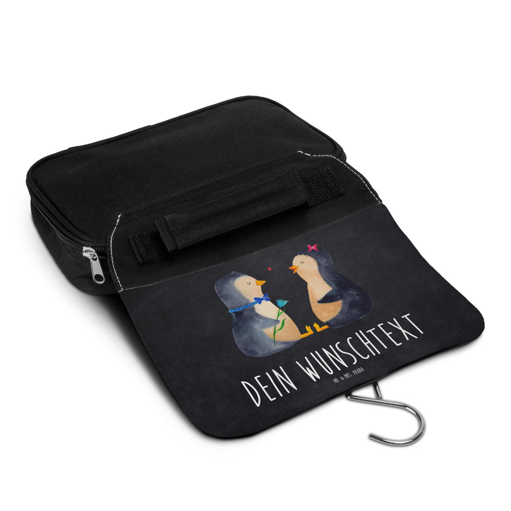 Personalisierter Kulturbeutel Pinguin Pärchen Personalisierter Kulturbeutel, Personalisierte Waschtasche, Personalisierte Kosmetiktasche, Damen, Herren, Personalisierte Aufbewahrungstasche, Personalisierte Schminktasche, Personalisierter Kosmetikbeutel, Personalisierter Organizer, Personalisierte Kulturtasche, Personalisierte Schminkutensil, Personalisierung, Wunschtext, Wunschname, Selbst bedrucken, Kulturbeutel mit Namen, Pinguin, Pinguine, Liebe, Liebespaar, Liebesbeweis, Liebesgeschenk, Verlobung, Jahrestag, Hochzeitstag, Hochzeit, Hochzeitsgeschenk, große Liebe, Traumpaar