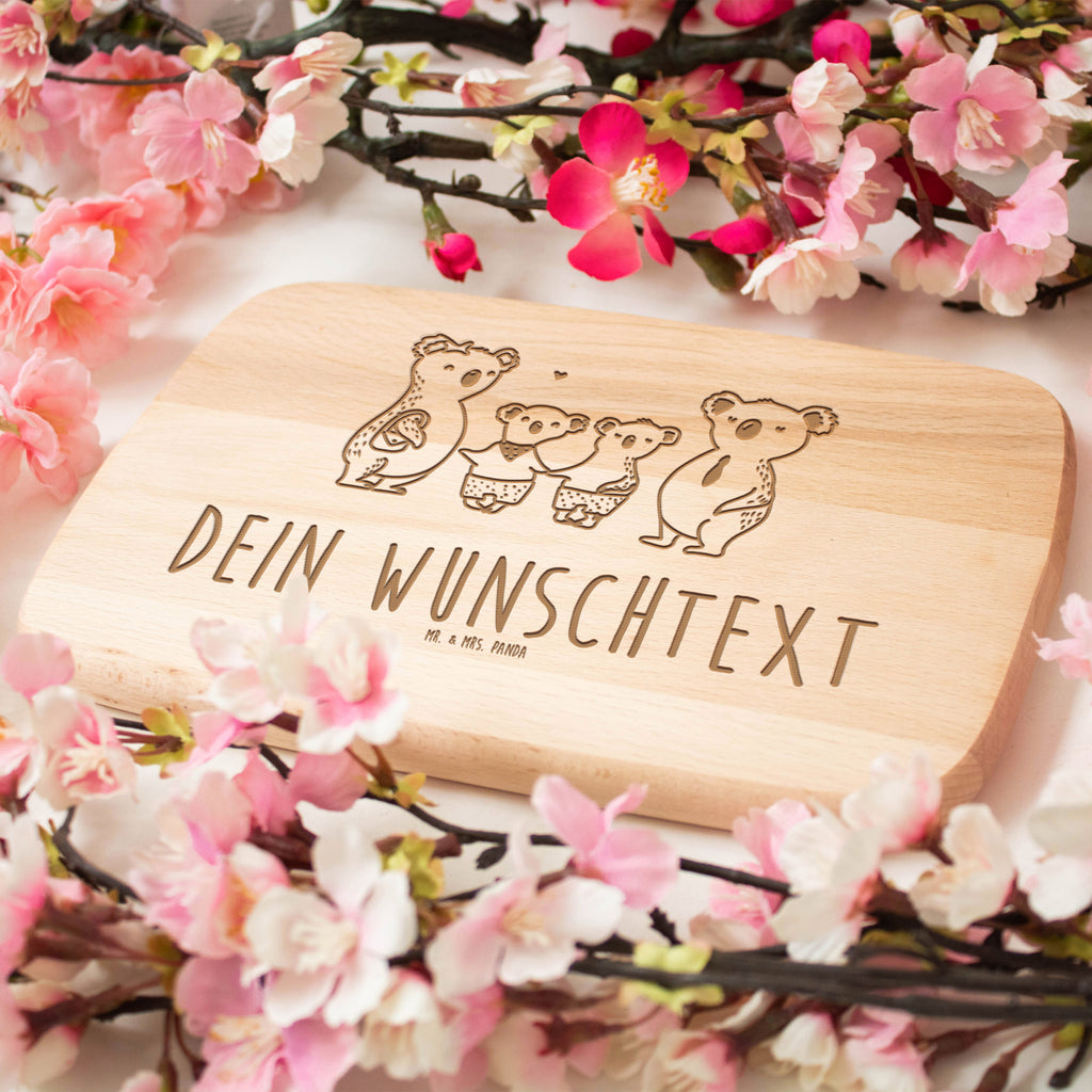 Personalisiertes Frühstücksbrett Koala Familie zwei Personalisiertes Frühstücksbrett, Frühstücksbrett mit Namen, Personalisiertes Holzbrett, Personalisiertes Schneidebrett, Personalisiertes Schneidebrett Holz, FPersonalisiertes rühstücksbrettchen, Personalisiertes Küchenbrett, Personalisiertes Holzschneidebrett, Personalisiertes Küchenbrettchen, Personalisierte Frühstücksplatte, Personalisiertes Servierbrett, Personalisierte Servierplatte, Personalisiertes Brotbrett, Holzbrett mit Namen, Schneidebrett mit Namen, Schneidebrett Holz mit Namen, Frühstücksbrettchen mit Namen, Küchenbrett mit Namen, Holzschneidebrett mit Namen, Küchenbrettchen mit Namen, Frühstücksplatte mit Namen, Servierbrett mit Namen, Servierplatte mit Namen, Brotbrett mit Namen, Schneidebrett gravieren, Schneidebrett Wunschname, Familie, Vatertag, Muttertag, Bruder, Schwester, Mama, Papa, Oma, Opa, Koala, Koalabär, beste Familie, Familienzeit, Familienleben, Koalafamilie, Lieblingsfamilie