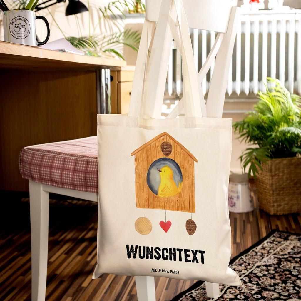 Personalisierte Tragetasche Vogelhaus Personalisierte Beuteltasche, Personalisierter Beutel, Personalisierte Einkaufstasche, Personalisierter Jutebeutel, Personalisierter Stoffbeutel, Tragetasche mit Namen, Einkaufstasche mit Namen, Stoffbeutel mit Namen, Personalisierte Tasche, Personalisierte Jutetasche, Personalisierte Kindergartentasche, Tiermotive, Gute Laune, lustige Sprüche, Tiere, Vogel, Vögel, Vogelhaus, Vogelhäuschen, Home sweet home, Zuhause, Nest, Eigenheim, Familie, Wohnung, Haus, unser Haus, Lieblingsort, Castle