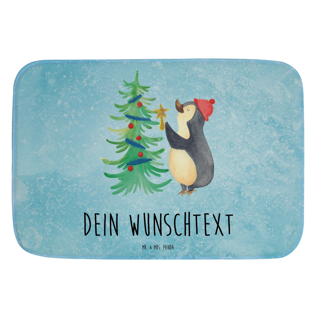 Personalisierter Badvorleger Pinguin Weihnachtsbaum Personalisierte Badematte, Personalisierter Badteppich, Personalisierter Duschvorleger, Personalisierter Badezimmerteppich, Personalisierter Badezimmermatte, Personalisierter Badvorleger, Personalisierter Duschmatte, Personalisierter Duschteppich, Badematte mit Namen, Badteppich mit Namen, Duschvorleger mit Namen, Badezimmerteppich mit Namen, Badezimmermatte mit Namen, Badvorleger mit Namen, Duschmatte mit Namen, Duschteppich mit Namen, Wunschtext, Badvorleger selbst bedrucken, Wunschname, Personalisieren, Winter, Weihnachten, Weihnachtsdeko, Nikolaus, Advent, Heiligabend, Wintermotiv, Pinguin