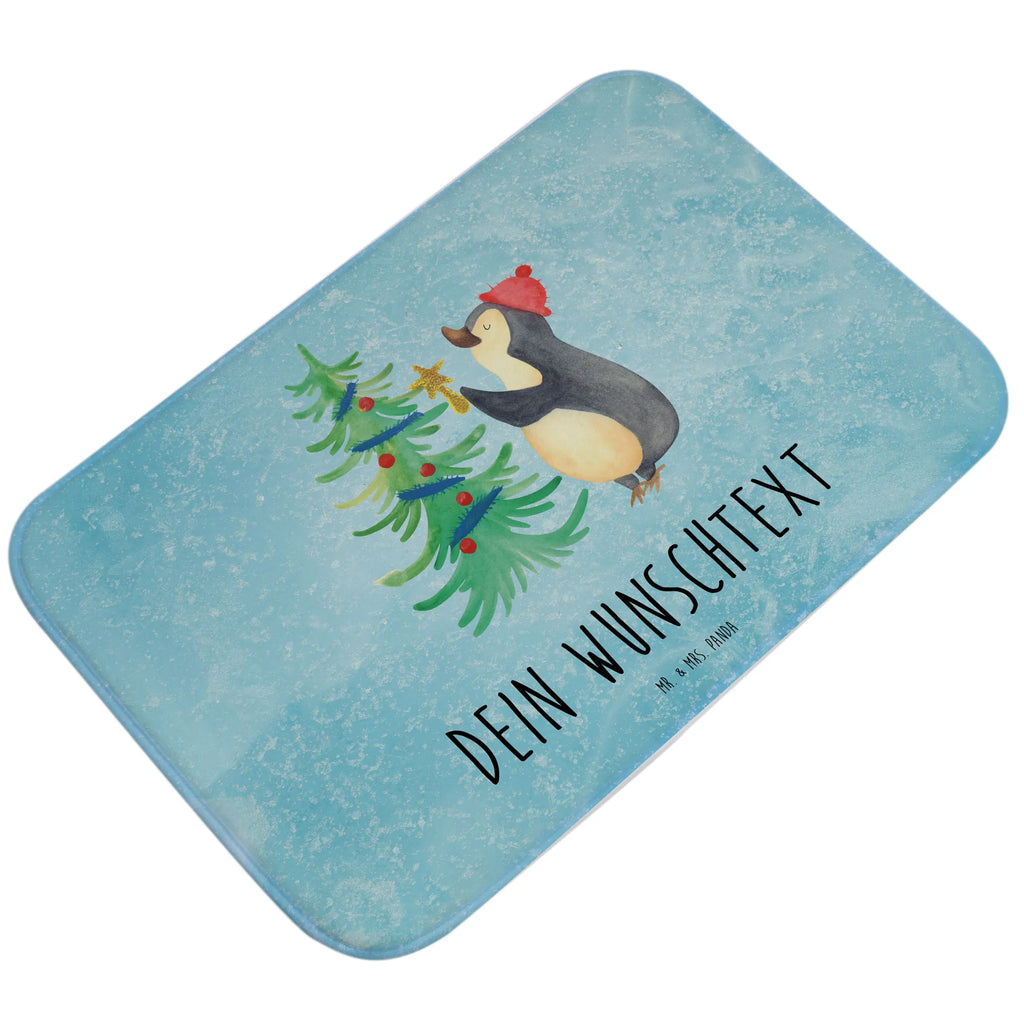 Personalisierter Badvorleger Pinguin Weihnachtsbaum Personalisierte Badematte, Personalisierter Badteppich, Personalisierter Duschvorleger, Personalisierter Badezimmerteppich, Personalisierter Badezimmermatte, Personalisierter Badvorleger, Personalisierter Duschmatte, Personalisierter Duschteppich, Badematte mit Namen, Badteppich mit Namen, Duschvorleger mit Namen, Badezimmerteppich mit Namen, Badezimmermatte mit Namen, Badvorleger mit Namen, Duschmatte mit Namen, Duschteppich mit Namen, Wunschtext, Badvorleger selbst bedrucken, Wunschname, Personalisieren, Winter, Weihnachten, Weihnachtsdeko, Nikolaus, Advent, Heiligabend, Wintermotiv, Pinguin