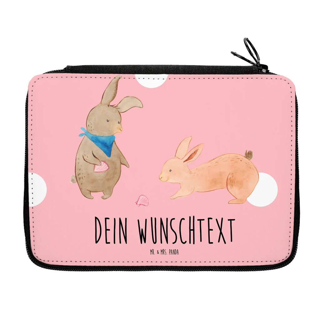 Personalisierte Federmappe Hasen Muschel Personalisierte Federmappe, Personalisierte Stiftetasche, PersonalisierteS Stifte Etui, Schule, Einschulung, Geschenk, Kind, Schüler, Schülerin, Personalisierte Stifterolle, PersonalisierteS Federmäppchen, Motiv, Grundschule, Federmäppchen bedruckt, Büro Stifte Etui, Bestückte Federmappe, Kinder Federmappe, Federmappe Einschulung, Federmappe mit Namen, Stiftemappe mit Namen, Stifterolle mit Namen, Federmäppchen mit Namen, Familie, Vatertag, Muttertag, Bruder, Schwester, Mama, Papa, Oma, Opa, Hasen, beste Freundin, Freundin, Freundinnen, best friends, BFF, Muscheln sammeln, Muscheln, Meer