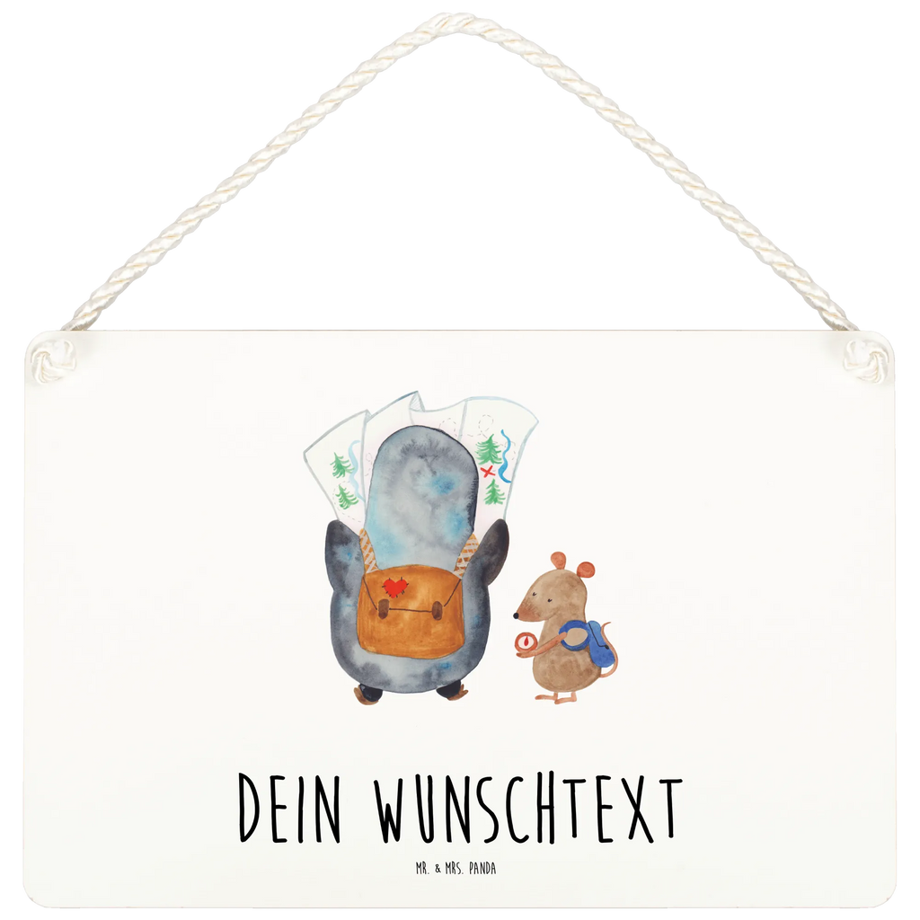 Personalisiertes Deko Schild Pinguin & Maus Wanderer Dekoschild, Deko Schild, Schild, Tür Schild, Türschild, Holzschild, Wandschild, Wanddeko, Pinguin, Pinguine, Abenteurer, Abenteuer, Roadtrip, Ausflug, Wanderlust, wandern