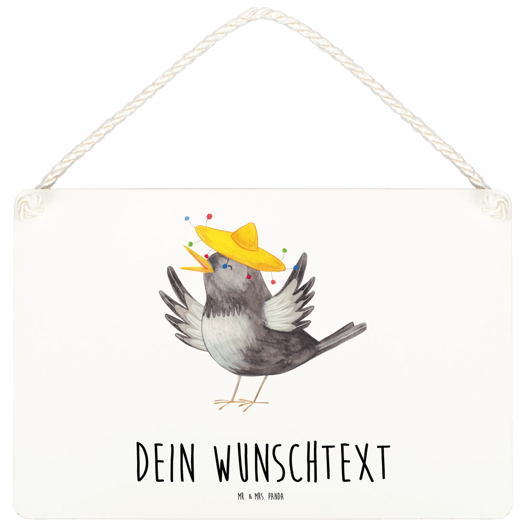 Personalisiertes Deko Schild Rabe mit Sombrero Dekoschild, Deko Schild, Schild, Tür Schild, Türschild, Holzschild, Wandschild, Wanddeko, Tiermotive, Gute Laune, lustige Sprüche, Tiere, Rabe, Vogel, Vögel, Spruch positiv, fröhlich sein, glücklich sein, Glück Spruch, froh, Elster, Motivation