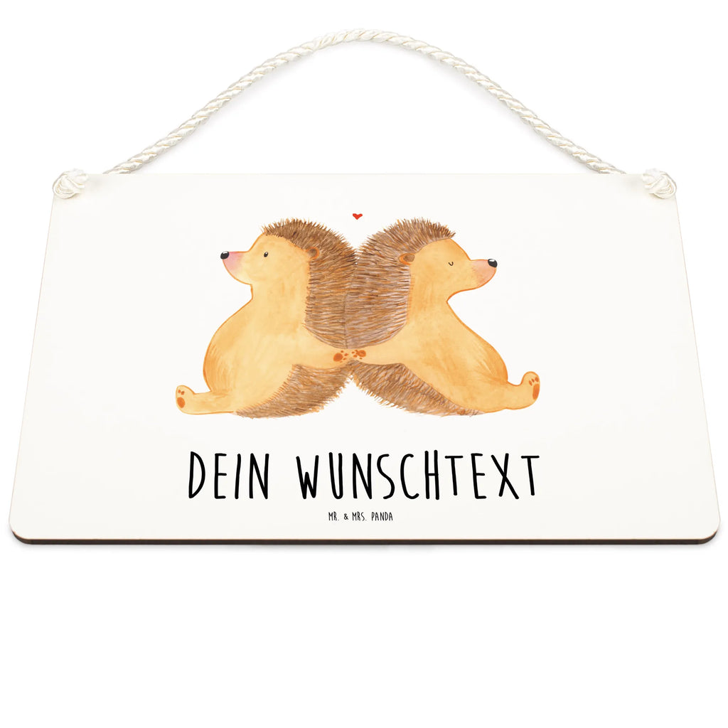 Personalisiertes Deko Schild Igel händchenhaltend Dekoschild, Deko Schild, Schild, Tür Schild, Türschild, Holzschild, Wandschild, Wanddeko, Liebe, Partner, Freund, Freundin, Ehemann, Ehefrau, Heiraten, Verlobung, Heiratsantrag, Liebesgeschenk, Jahrestag, Hocheitstag, Igel, Igelliebe, Hand in Hand, Liebesbeweis, große Liebe, Liebesbotschaft, Hochzeit, Lieblingsmensch, Gemeinsamkeit, Love, Geschenk für zwei