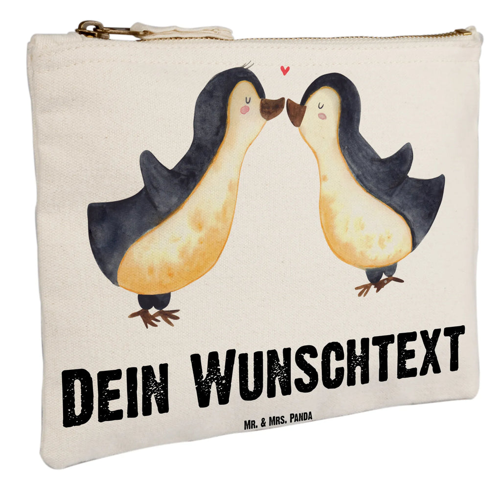 Personalisierte Schminktasche Pinguine Kuss Personalisierte Schminktasche, Personalisierte Kosmetiktasche, Personalisierter Kosmetikbeutel, Personalisiertes Stiftemäppchen, Personalisiertes Etui, Personalisierte Federmappe, Personalisierte Makeup Bag, Personalisiertes Schminketui, Personalisiertes Kosmetiketui, Personalisiertes Schlamperetui, Schminktasche mit Namen, Kosmetiktasche mit Namen, Kosmetikbeutel mit Namen, Stiftemäppchen mit Namen, Etui mit Namen, Federmappe mit Namen, Makeup Bg mit Namen, Schminketui mit Namen, Kosmetiketui mit Namen, Schlamperetui mit Namen, Schminktasche personalisieren, Schminktasche bedrucken, Schminktasche selbst gestalten, Liebe, Partner, Freund, Freundin, Ehemann, Ehefrau, Heiraten, Verlobung, Heiratsantrag, Liebesgeschenk, Jahrestag, Hocheitstag, Valentinstag, Geschenk für Frauen, Hochzeitstag, Mitbringsel, Geschenk für Freundin, Geschenk für Partner, Liebesbeweis, für Männer, für Ehemann