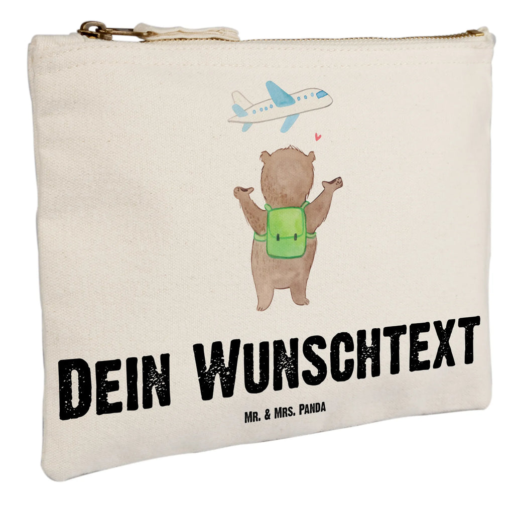 Personalisierte Schminktasche Bär Flugzeug Personalisierte Schminktasche, Personalisierte Kosmetiktasche, Personalisierter Kosmetikbeutel, Personalisiertes Stiftemäppchen, Personalisiertes Etui, Personalisierte Federmappe, Personalisierte Makeup Bag, Personalisiertes Schminketui, Personalisiertes Kosmetiketui, Personalisiertes Schlamperetui, Schminktasche mit Namen, Kosmetiktasche mit Namen, Kosmetikbeutel mit Namen, Stiftemäppchen mit Namen, Etui mit Namen, Federmappe mit Namen, Makeup Bg mit Namen, Schminketui mit Namen, Kosmetiketui mit Namen, Schlamperetui mit Namen, Schminktasche personalisieren, Schminktasche bedrucken, Schminktasche selbst gestalten, Liebe, Partner, Freund, Freundin, Ehemann, Ehefrau, Heiraten, Verlobung, Heiratsantrag, Liebesgeschenk, Jahrestag, Hocheitstag, Valentinstag, Geschenk für Frauen, Hochzeitstag, Mitbringsel, Geschenk für Freundin, Geschenk für Partner, Liebesbeweis, für Männer, für Ehemann